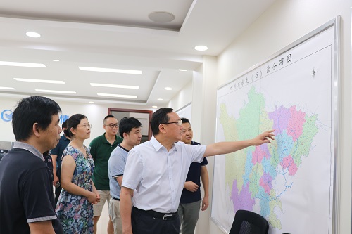 谭厅挂网.jpg